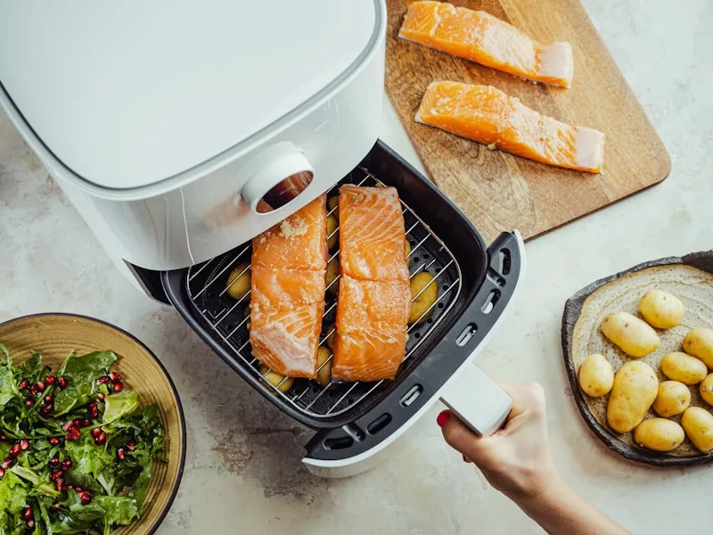Air Fryer Digital 4L Low Watt — Masak Tanpa Minyak